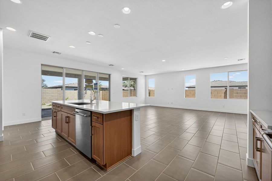 Furnished interior view inside a new home in Meridian, Queen Creek (Image 12).