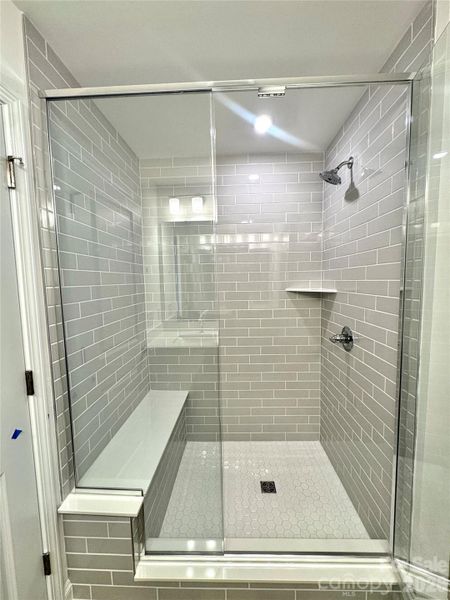 Owner's Bathroom- Tiled Shower Owner's Bathroom- Tiled Shower