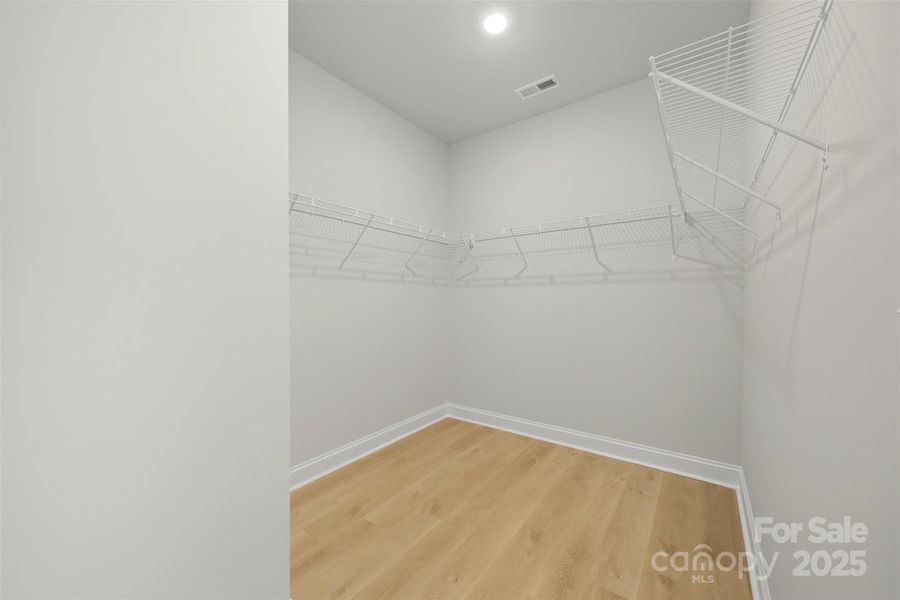 Spacious, unfurnished interior of a new home in , Charlotte (Image 25).
