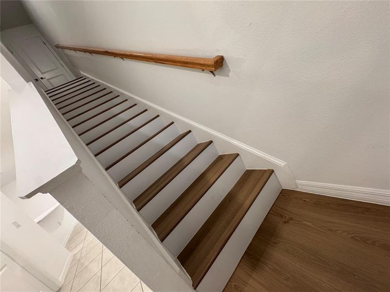 Spacious, unfurnished interior of a new home in , Davenport (Image 4).