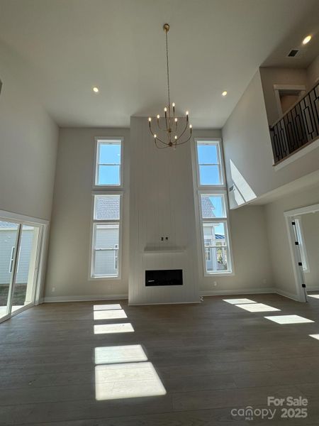 Image 37 of a home in Lakeside Pointe.