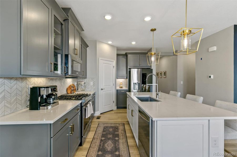 Furnished interior view inside a new home in Sunstone Village at Terrain, Castle Rock (Image 35). Furnished interior view inside a new home in Sunstone Village at Terrain, Castle Rock (Image 35).