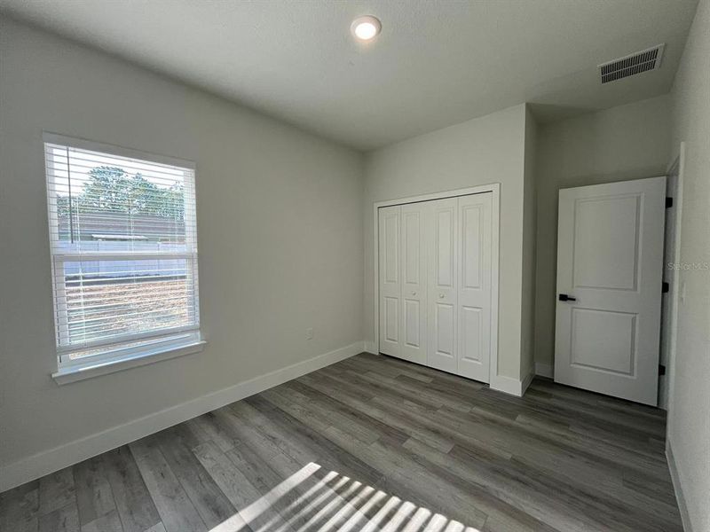 Spacious, unfurnished interior of a new home in , Citrus Springs (Image 17).