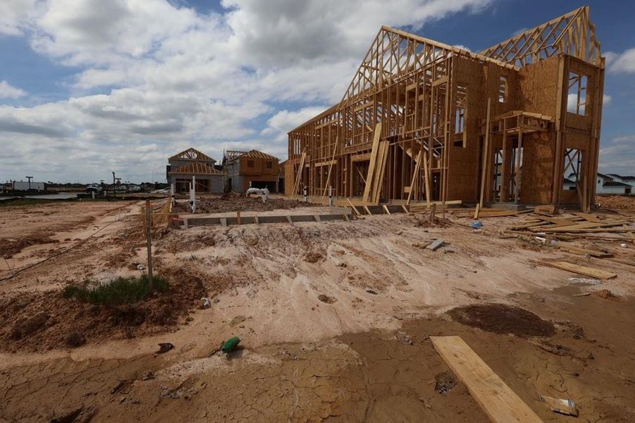 Every foundation at DWH is engineered and it’s inspected three times! We do not do “batch” testing. Rest easy knowing your foundation comes with a 10 year warranty. Every foundation at DWH is engineered and it’s inspected three times! We do not do “batch” testing. Rest easy knowing your foundation comes with a 10 year warranty.