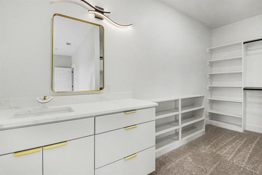 Furnished interior view inside a new home in , Dallas (Image 10). Furnished interior view inside a new home in , Dallas (Image 10).