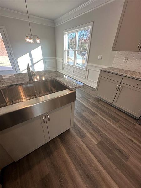 Close-up of interior finishes inside a home in Mirror Lake at South Harbour, Villa Rica (Image 11).