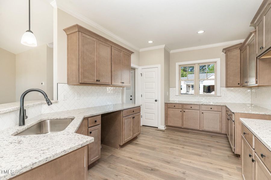 010_dsc00026-edit_989 010_dsc00026-edit_989