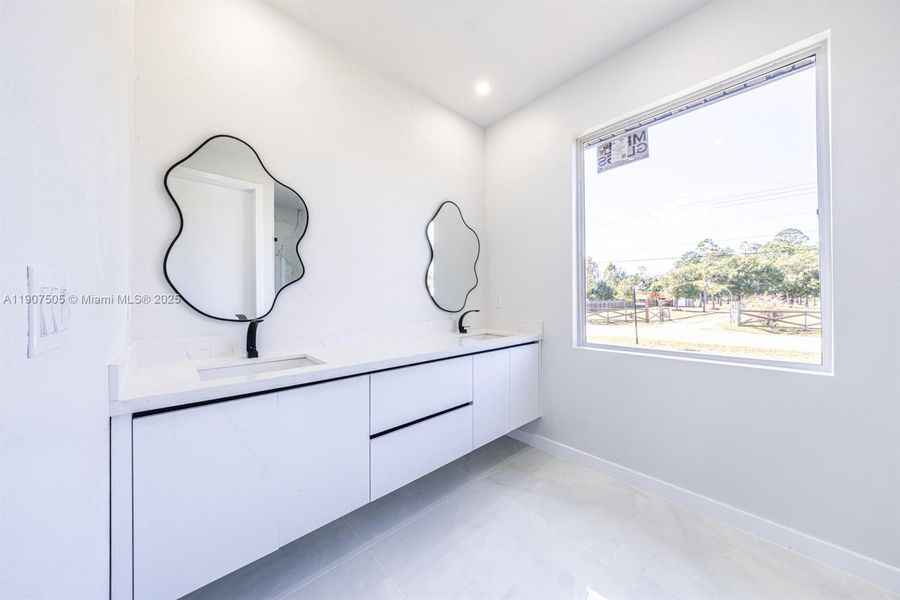 Furnished interior view inside a new home in , Lehigh Acres (Image 7).
