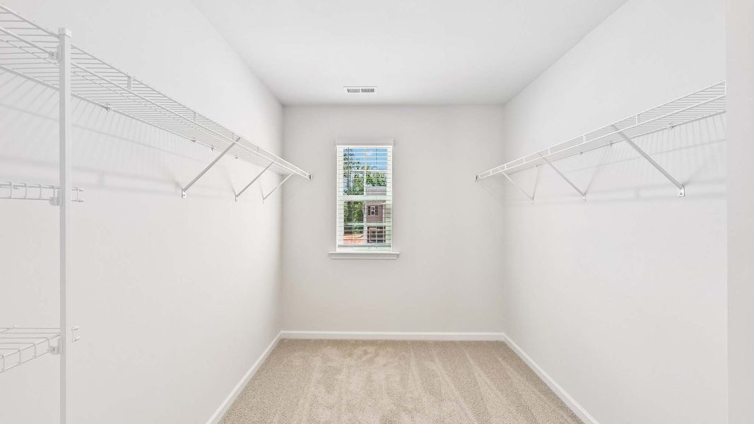 Spacious, unfurnished interior of a new home in The Hamptons at Hickory, Hickory (Image 25).