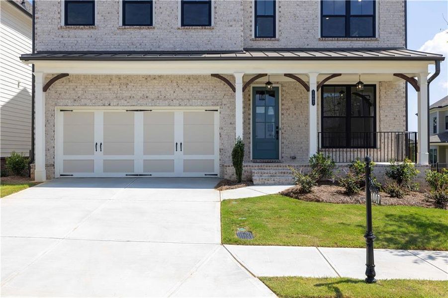 Exterior details and patio area of a home in Waterhaven, Cumming (Image 25).
