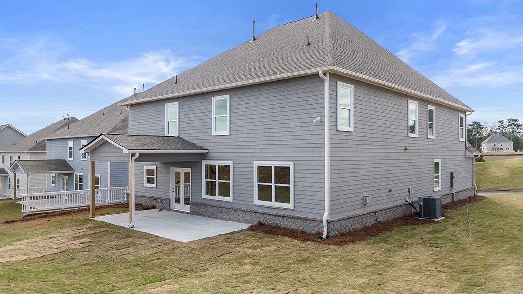 Representative exterior details of a home built from the Westerly by D.R. Horton in Thalley Creek Estates, Cumming (Image 4).