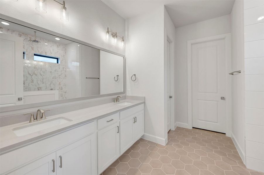 Furnished interior view inside a new home in Sienna - Landmark Row Collection, Missouri City (Image 10). Furnished interior view inside a new home in Sienna - Landmark Row Collection, Missouri City (Image 10).