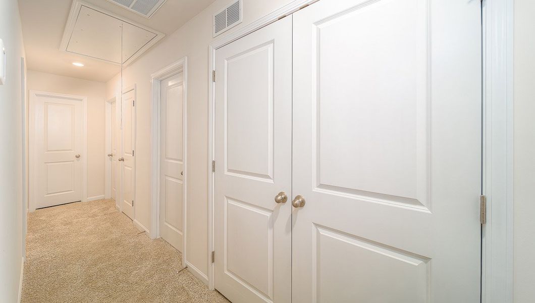 Representative unfurnished interior of a home built from the Harrison by D.R. Horton in Brookside Farms - The Meadows, Greer (Image 32).