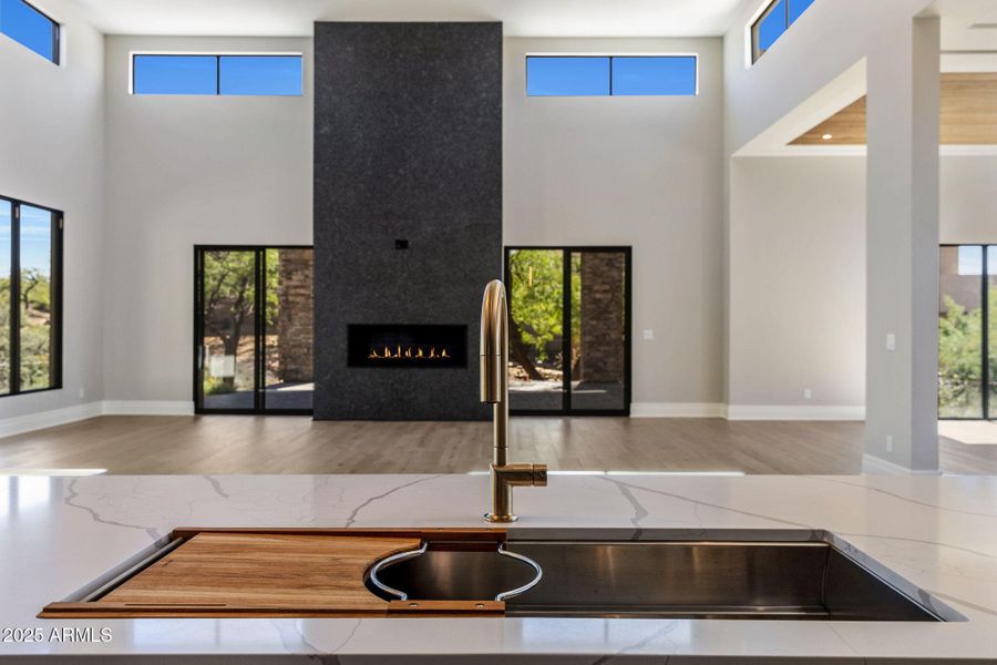 105th Reshoot Kitchen Sink and Fireplace