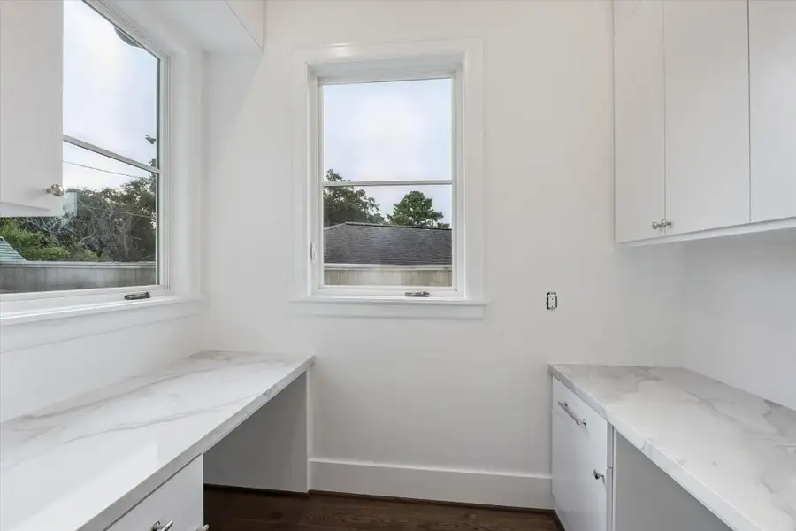 Furnished interior view inside a new home in , Houston (Image 10).