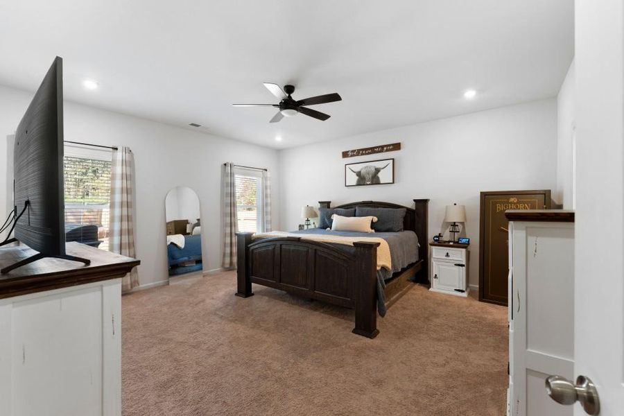 Furnished interior view inside a new home in Sycamore Crest, Calhoun (Image 11).