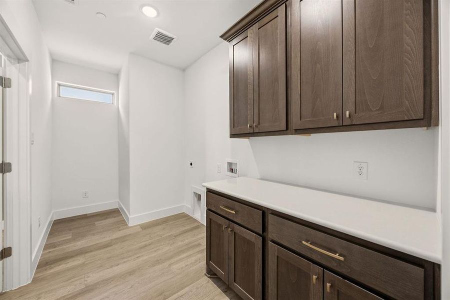 31-web-or-mls-4220-carrera-dr