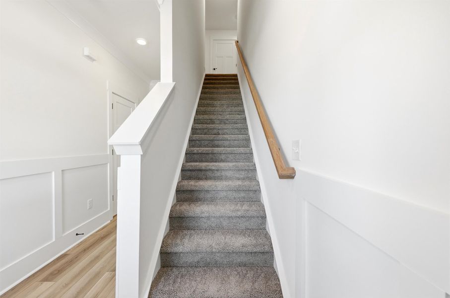 Spacious, unfurnished interior of a new home in Oak Hollow, Longs (Image 10).