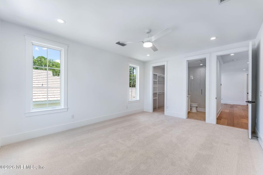 Spacious, unfurnished interior of a new home in , Ponte Vedra (Image 59).