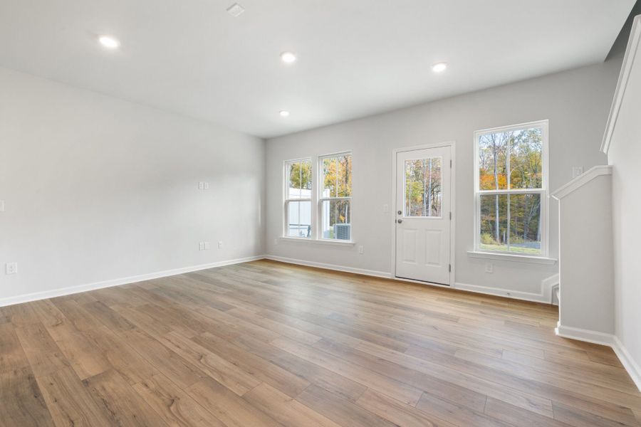 Spacious, unfurnished interior of a new home in Flemingfield, Greensboro (Image 22).