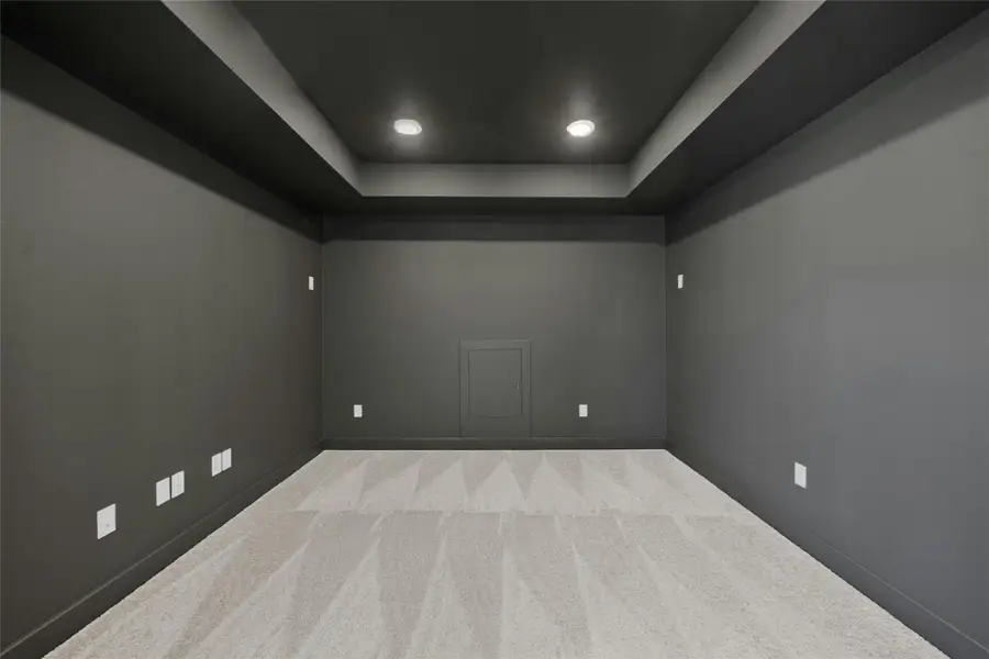 Spacious, unfurnished interior of a new home in Flora - 60', Hutto (Image 10).