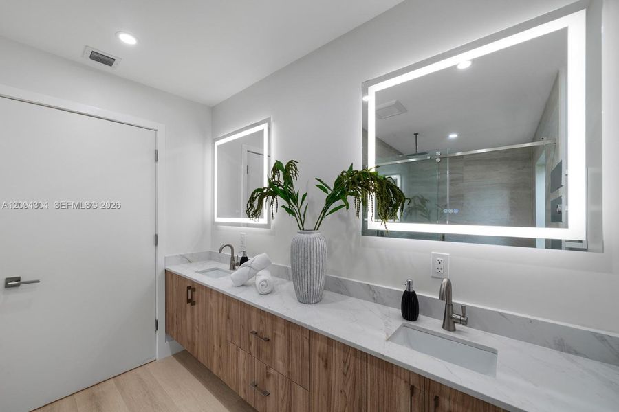 Furnished interior view inside a new home in , Hollywood (Image 18).