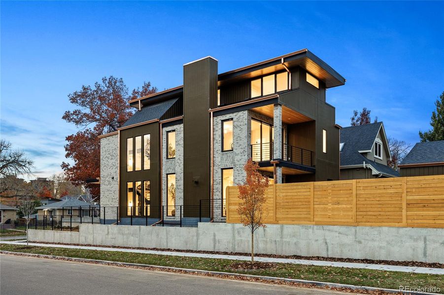 Image 48 of a home in .