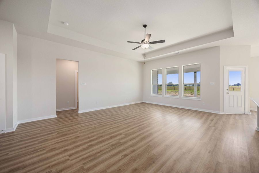 6719 Pelican Lane - Arlington -Family Room