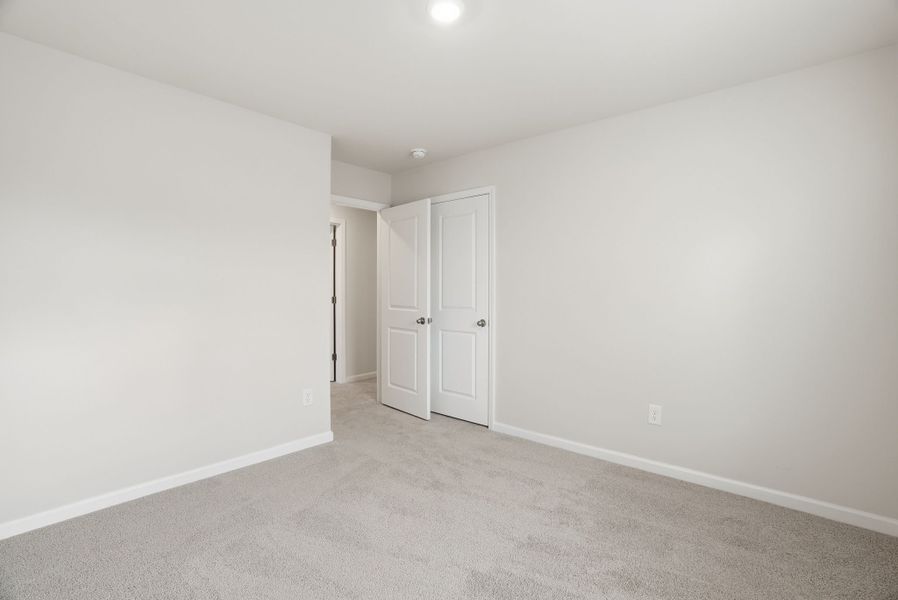 Representative unfurnished interior of a home built from the Beechwood by McGuinn Homes in South Welcome, Greenville (Image 30).