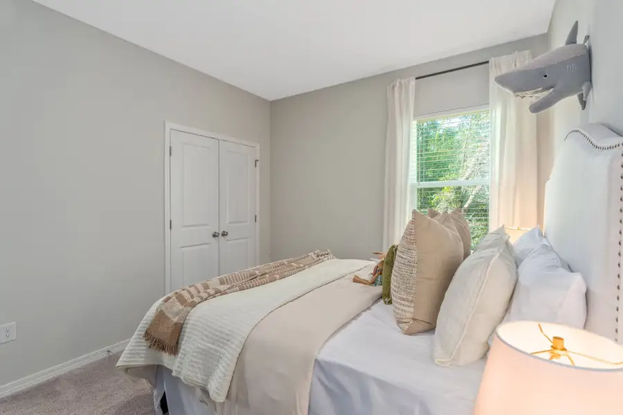 Representative furnished interior of a home built from the Miramar by Maronda Homes in Villa Pass, Groveland (Image 22).