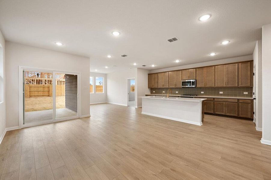 Image 39 of a home in Patterson Ranch.