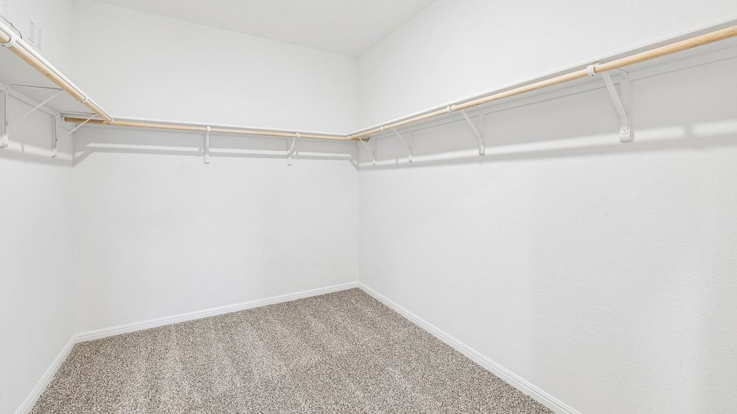 Spacious, unfurnished interior of a new home in Bar W Ranch, Leander (Image 29).