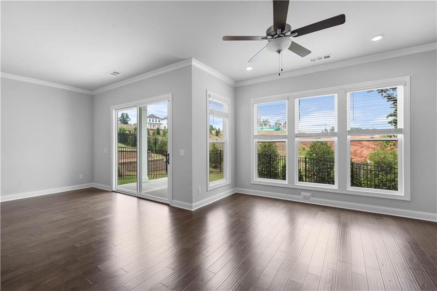 Spacious, unfurnished interior of a new home in Palisades, Cumming (Image 17).