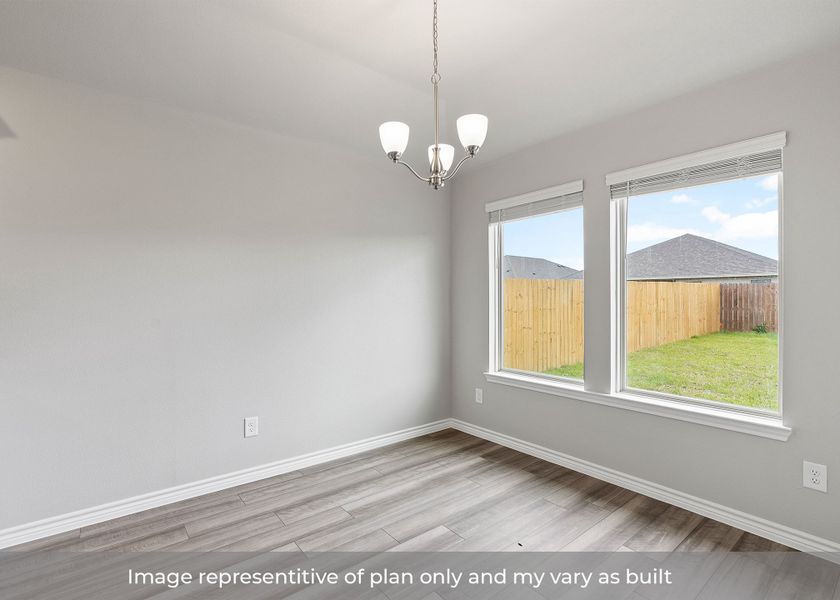 Representative unfurnished interior of a home built from the Bellvue by D.R. Horton in London Towne, Corpus Christi (Image 15).