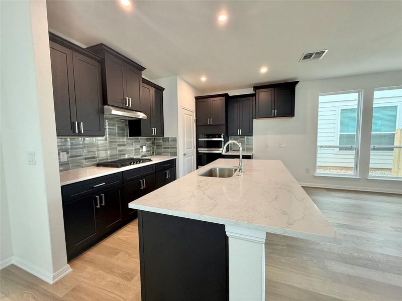 Furnished interior view inside a new home in Porter Country, Buda (Image 7).