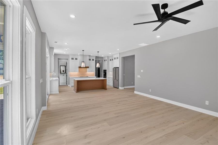 Spacious, unfurnished interior of a new home in , Stone Mountain (Image 139). Spacious, unfurnished interior of a new home in , Stone Mountain (Image 139).