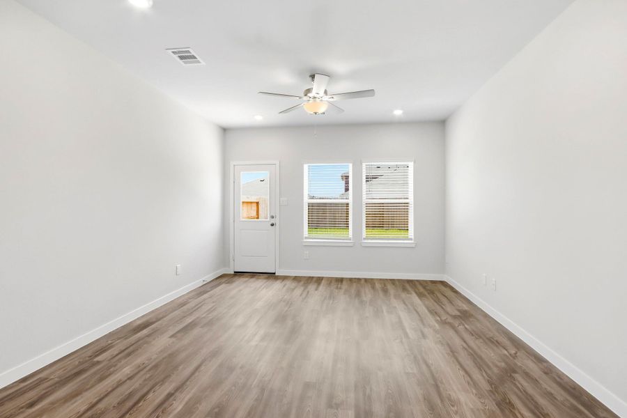 Spacious, unfurnished interior of a new home in Maple Woods, Hockley (Image 12).