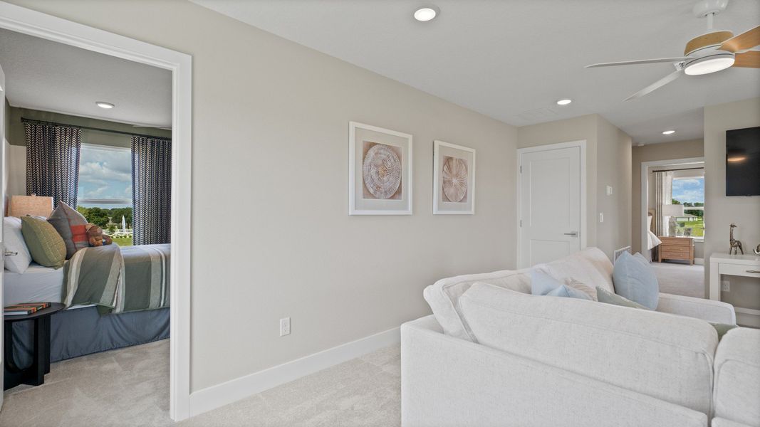 Representative furnished interior of a home built from the Sweetgum by DRB Homes in Lakeside at Satilla, St. Cloud (Image 56).