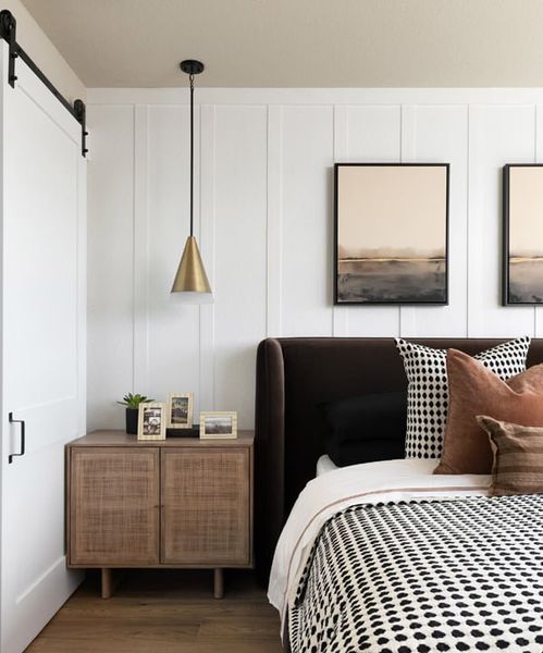 Representative furnished interior of a home built from the Skyview by Tri Pointe Homes in Terrace Collection at Heritage, Dripping Springs (Image 30).