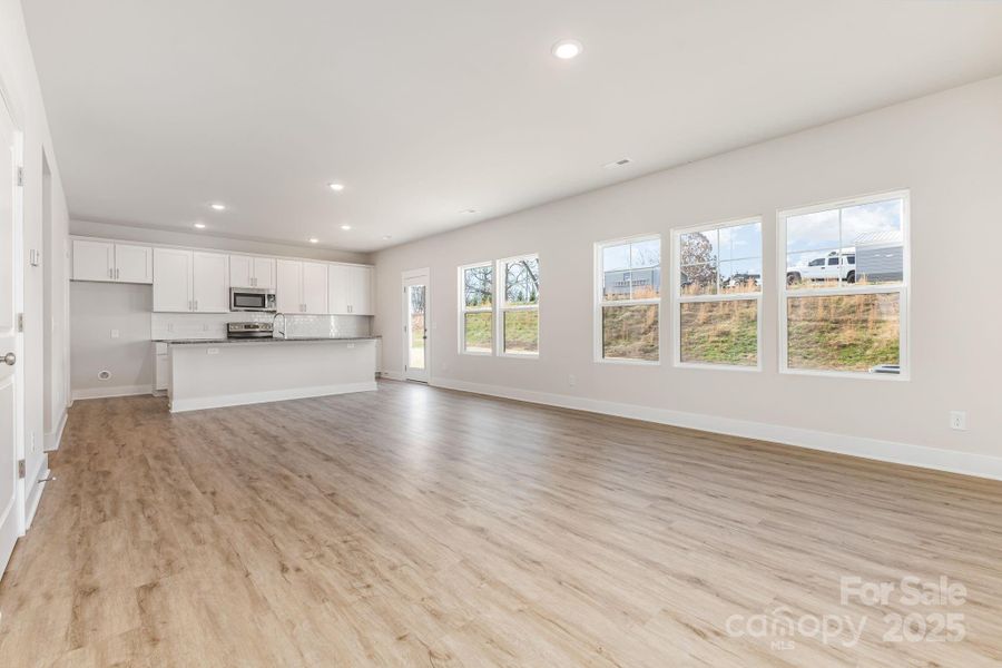 Spacious, unfurnished interior of a new home in , Mooresville (Image 11).