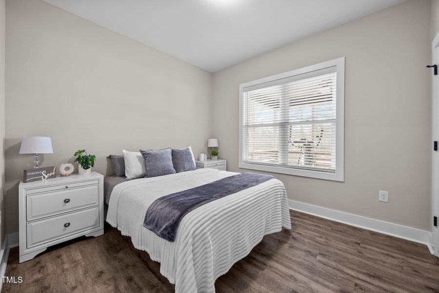 44-web-or-mls-IMG_5950 44-web-or-mls-IMG_5950