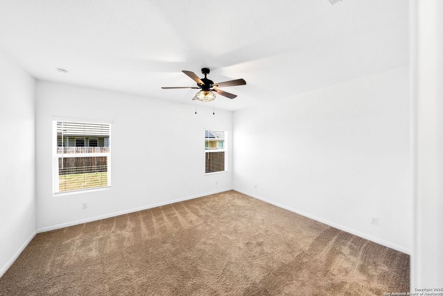 Spacious, unfurnished interior of a new home in , Bulverde (Image 35).