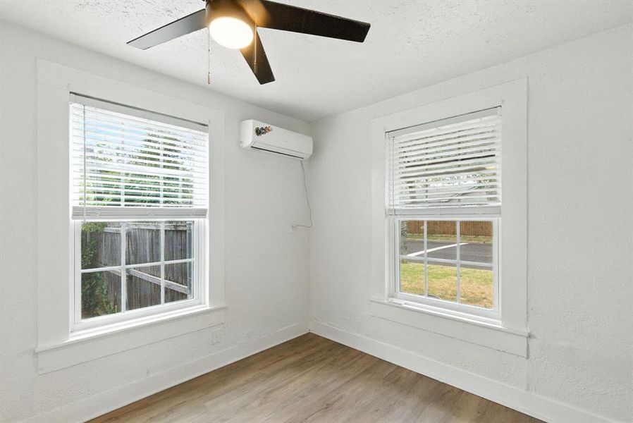 Furnished interior view inside a new home in , Weatherford (Image 14).