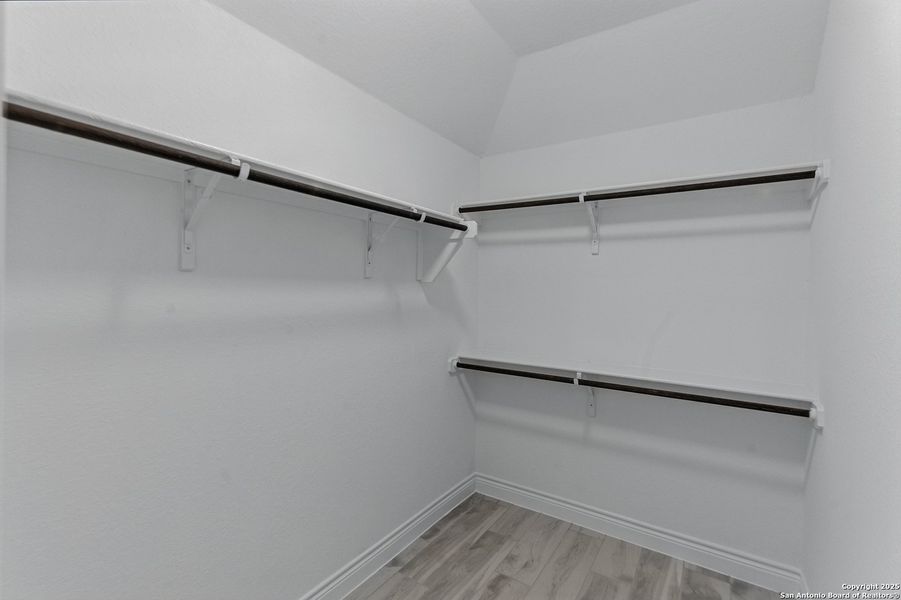 Spacious, unfurnished interior of a new home in Davis Ranch, San Antonio (Image 18). Spacious, unfurnished interior of a new home in Davis Ranch, San Antonio (Image 18).