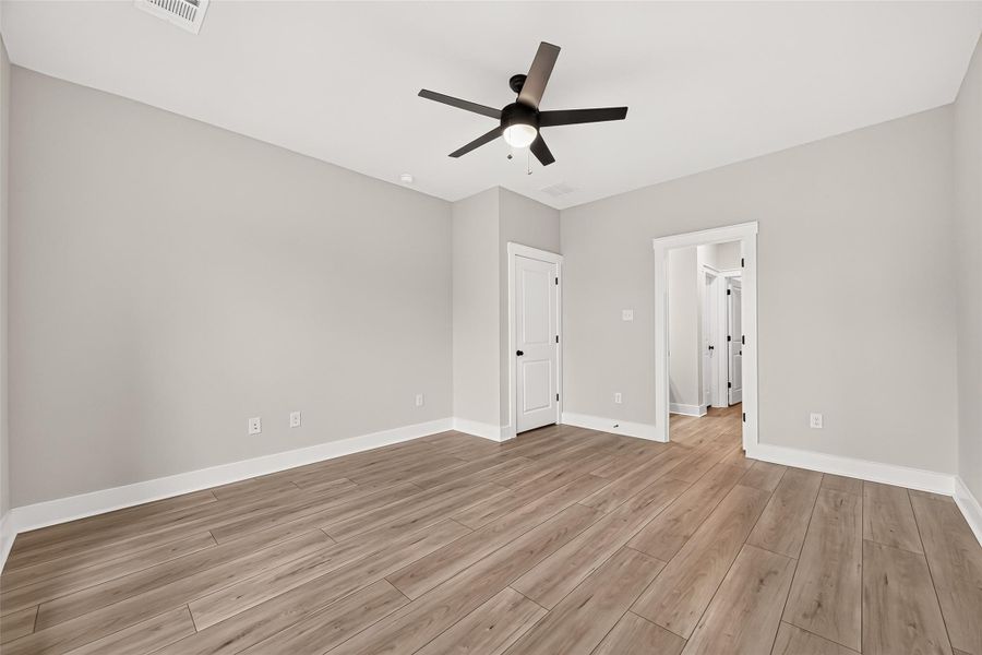 Spacious, unfurnished interior of a new home in Two Step Farm, Montgomery (Image 34). Spacious, unfurnished interior of a new home in Two Step Farm, Montgomery (Image 34).