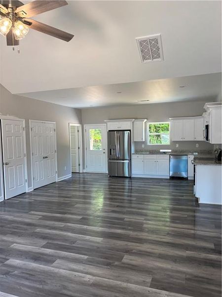 Spacious, unfurnished interior of a new home in , Dahlonega (Image 8). Spacious, unfurnished interior of a new home in , Dahlonega (Image 8).