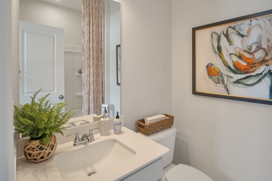 ALL PICS ARE OF THE SAME FLOOR PLAN, BUT NOT THE ACTUAL UNIT.