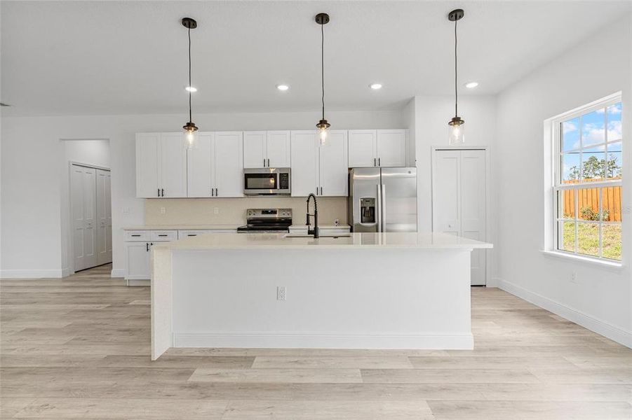 Furnished interior view inside a new home in , Ocala (Image 9).