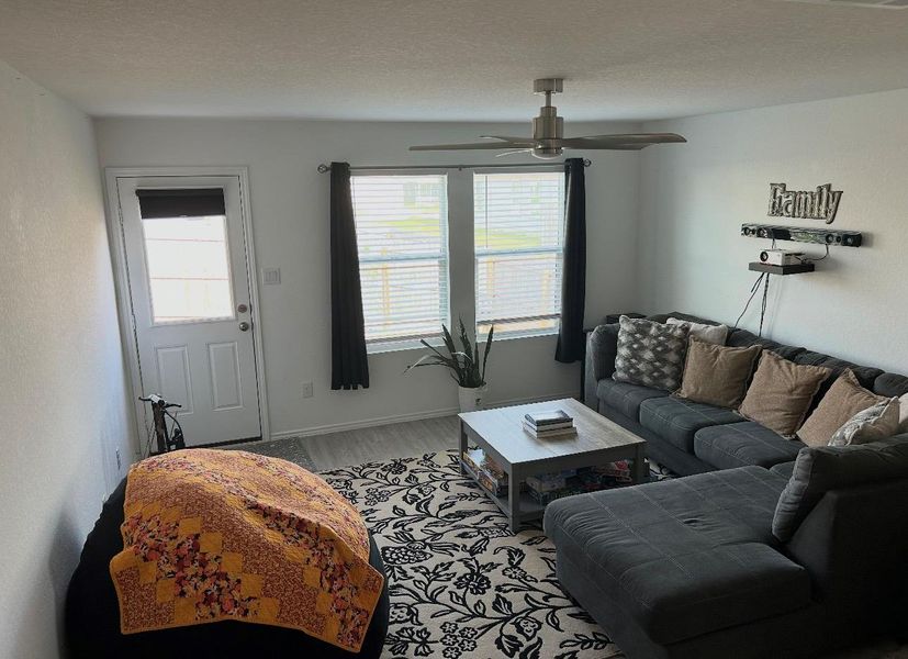 Furnished interior view inside a new home in Navarro Ranch, Seguin (Image 11). Furnished interior view inside a new home in Navarro Ranch, Seguin (Image 11).