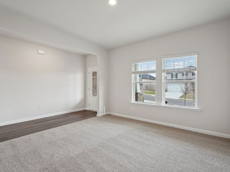 Spacious, unfurnished interior of a new home in Preserve at Mountain Creek, Pendergrass (Image 9).
